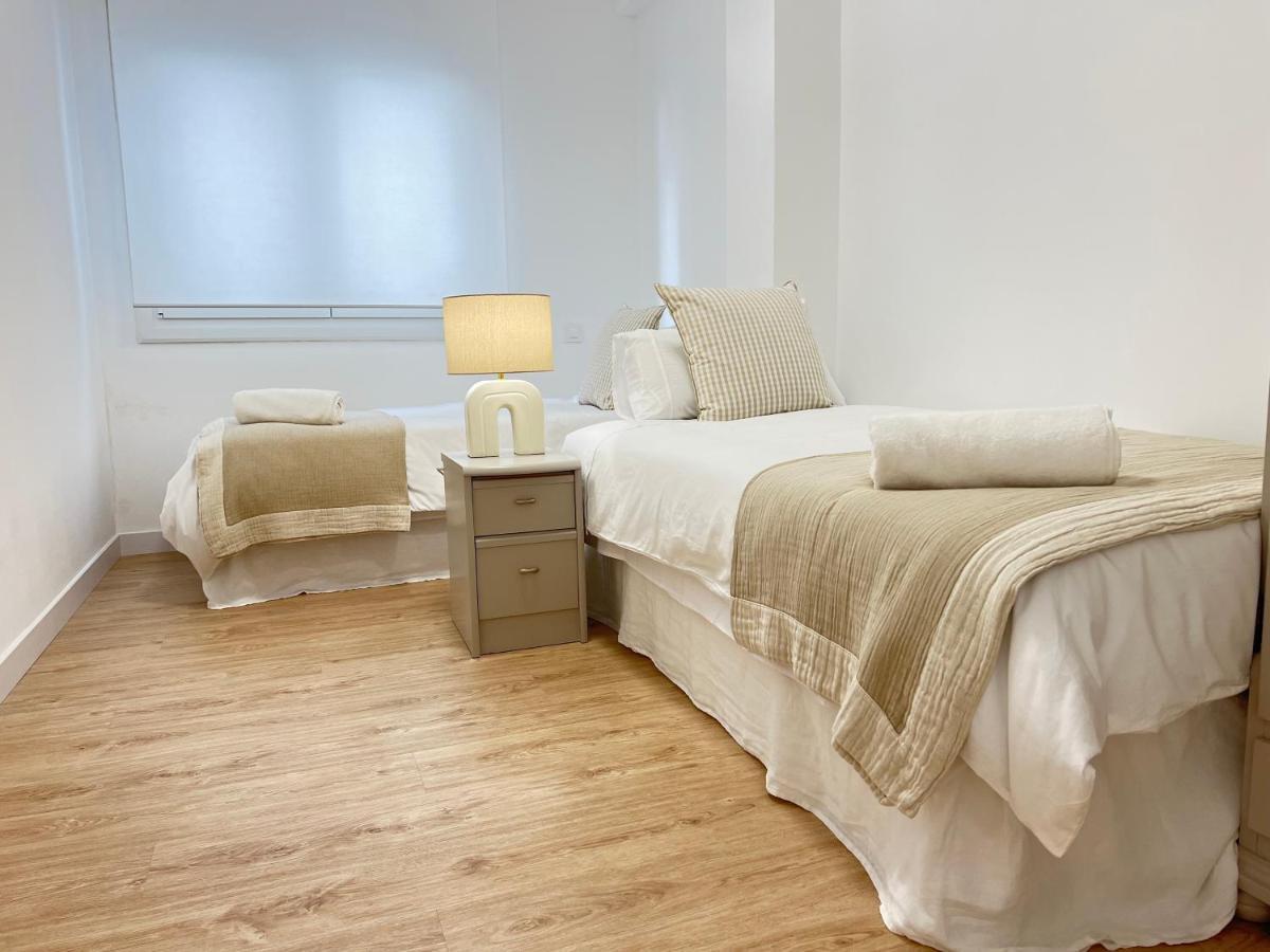 Ansar Suite Torrelavega Buitenkant foto